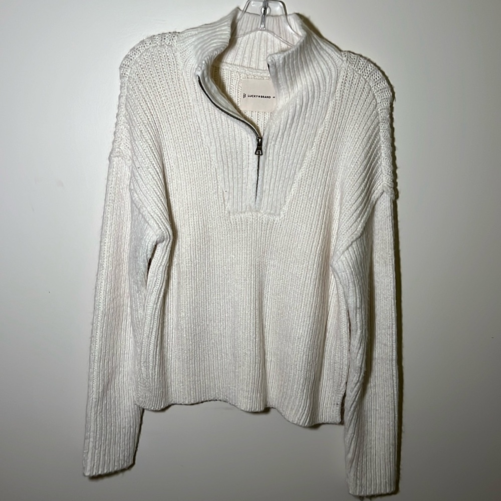 Lucky brand sweater. Worn once. Extremely cozy!